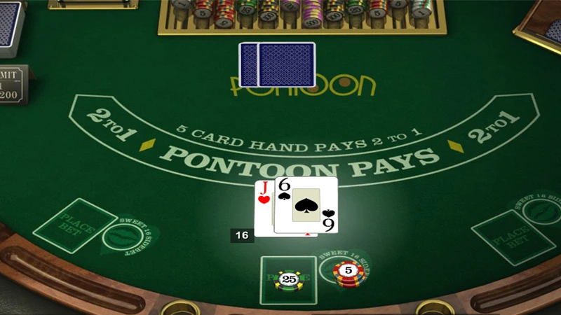 British Pontoon layout with players aiming for Five Card Charlie rule