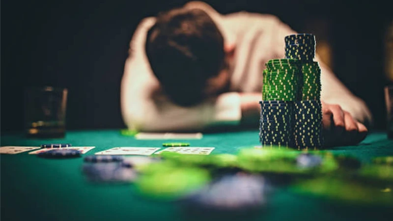 chasing losses after defeats when playing gambling